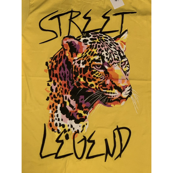 Switch Remarkable Men's XL Street Legend Jaguar Graphic Print T-Shirt MSRP $50 - Picture 2 of 9